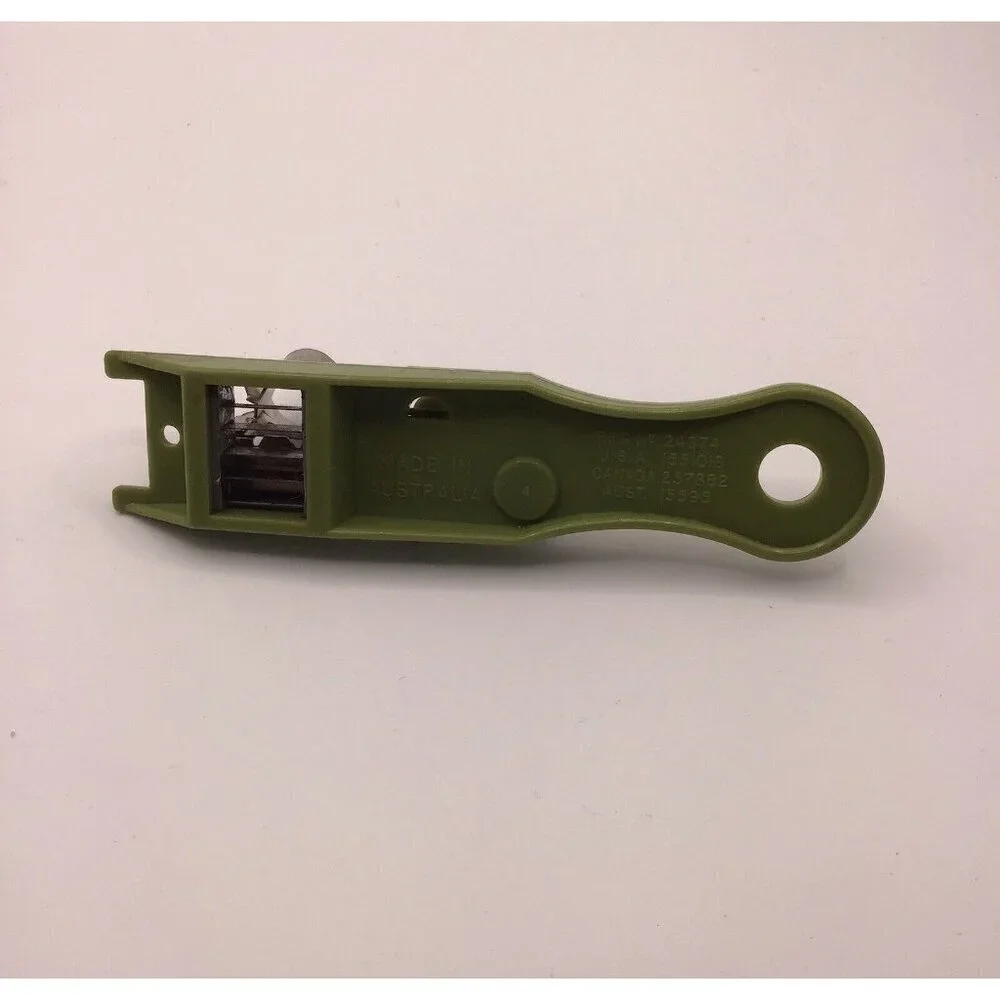 Vintage Bean Stringer and Slicer Green in Color